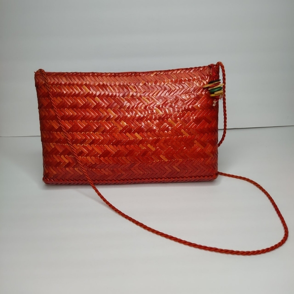 Artisanal Philippines purse - Picture 1 of 5